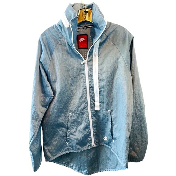 NWT Nike Tech Aero Shield Moto Cape - Windbreaker Jacket - Picture 1 of 10
